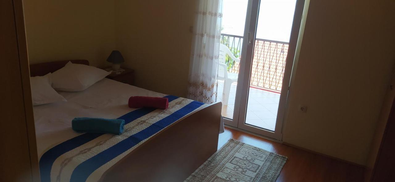 Apartments Ivka Omiš Εξωτερικό φωτογραφία