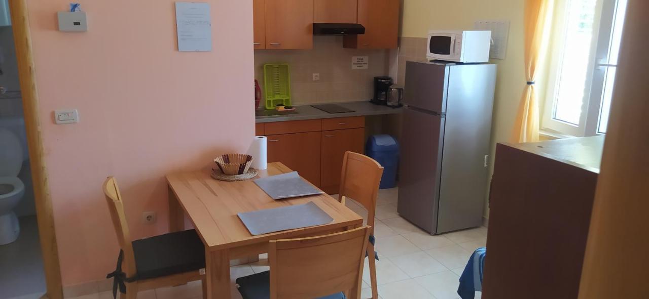 Apartments Ivka Omiš Εξωτερικό φωτογραφία