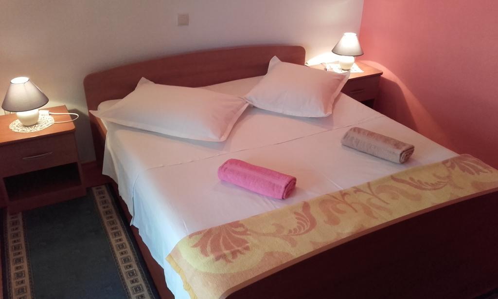 Apartments Ivka Omiš Εξωτερικό φωτογραφία