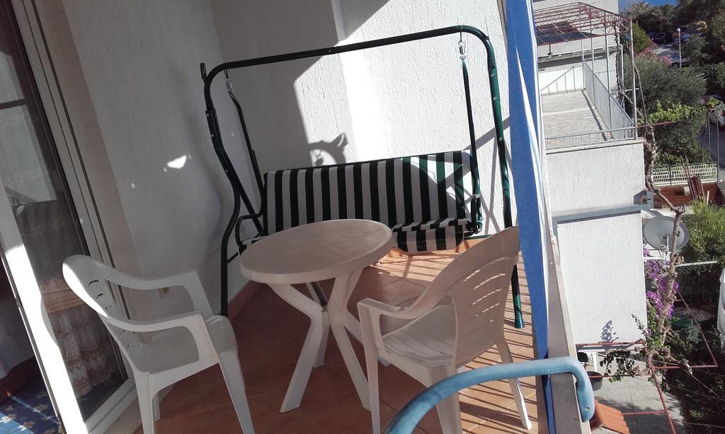 Apartments Ivka Omiš Εξωτερικό φωτογραφία